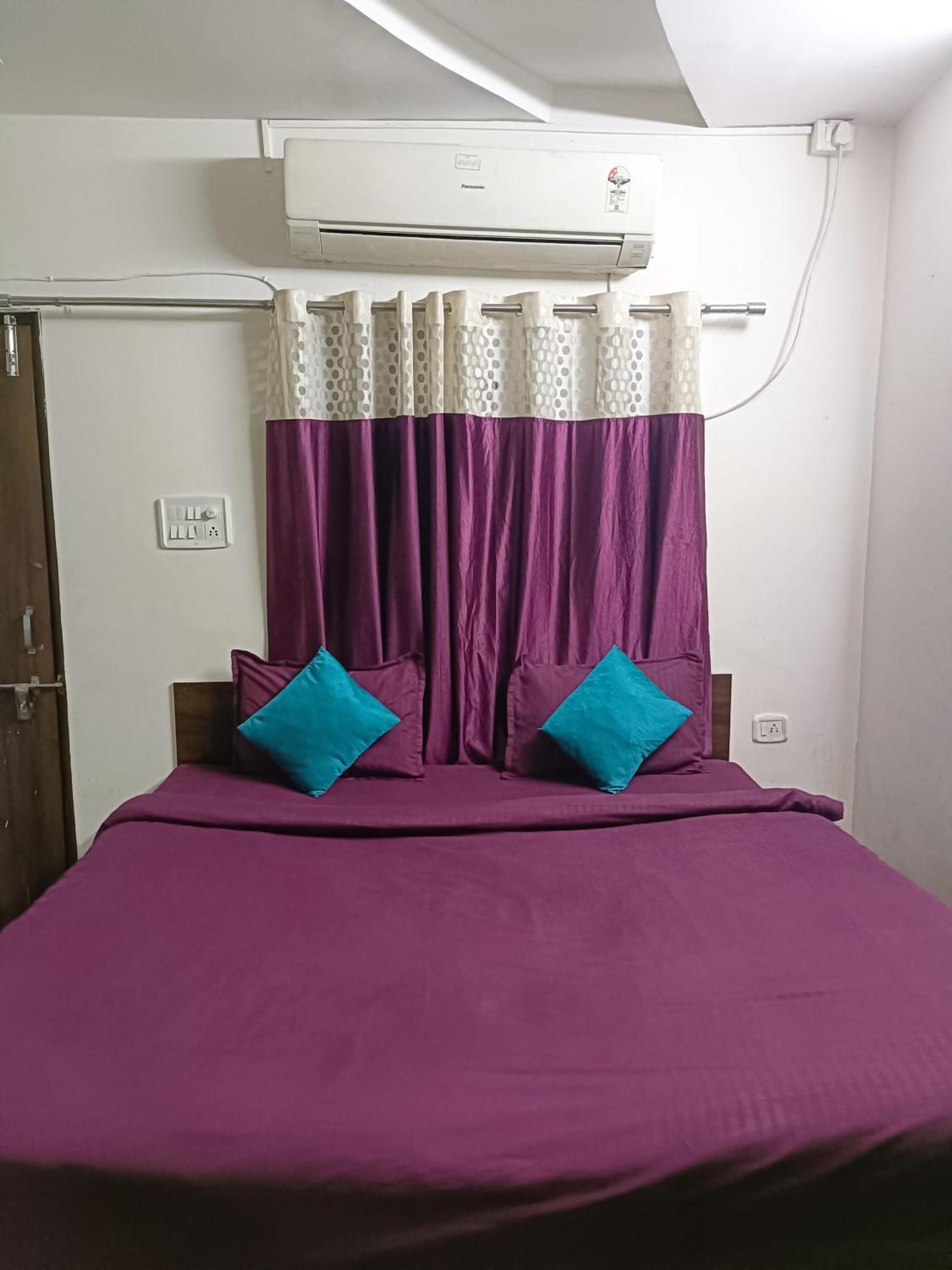 Hotel Rose Valley Indaur Kültér fotó